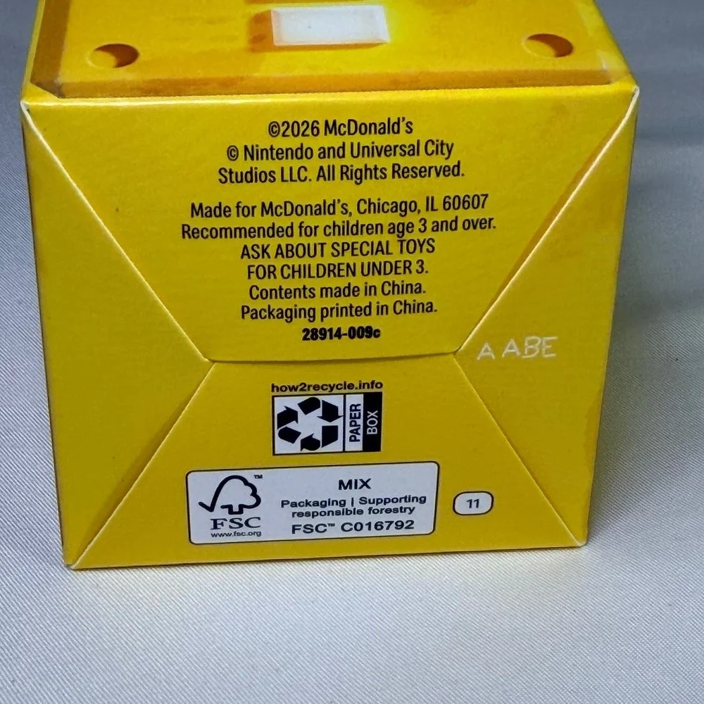 Super Mario Bros‎ Movie Luma Star Toy McDonald's 2023 Question Block Happy Meal